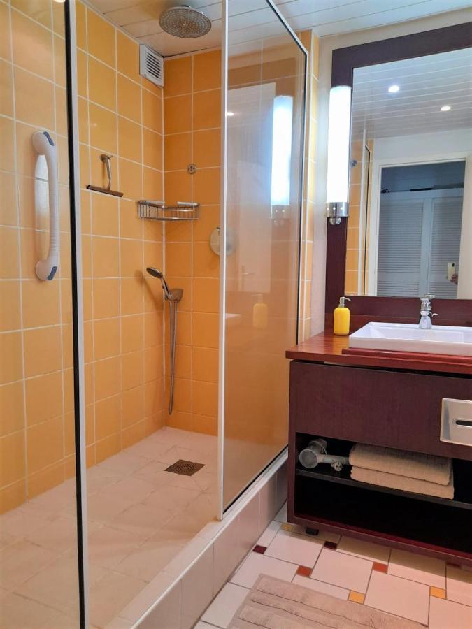 Ilet Bleu Studio Cosy Rdc Vue Mer Et Jardin - Acces Direct Plage Le Gosier  Eksteriør bilde