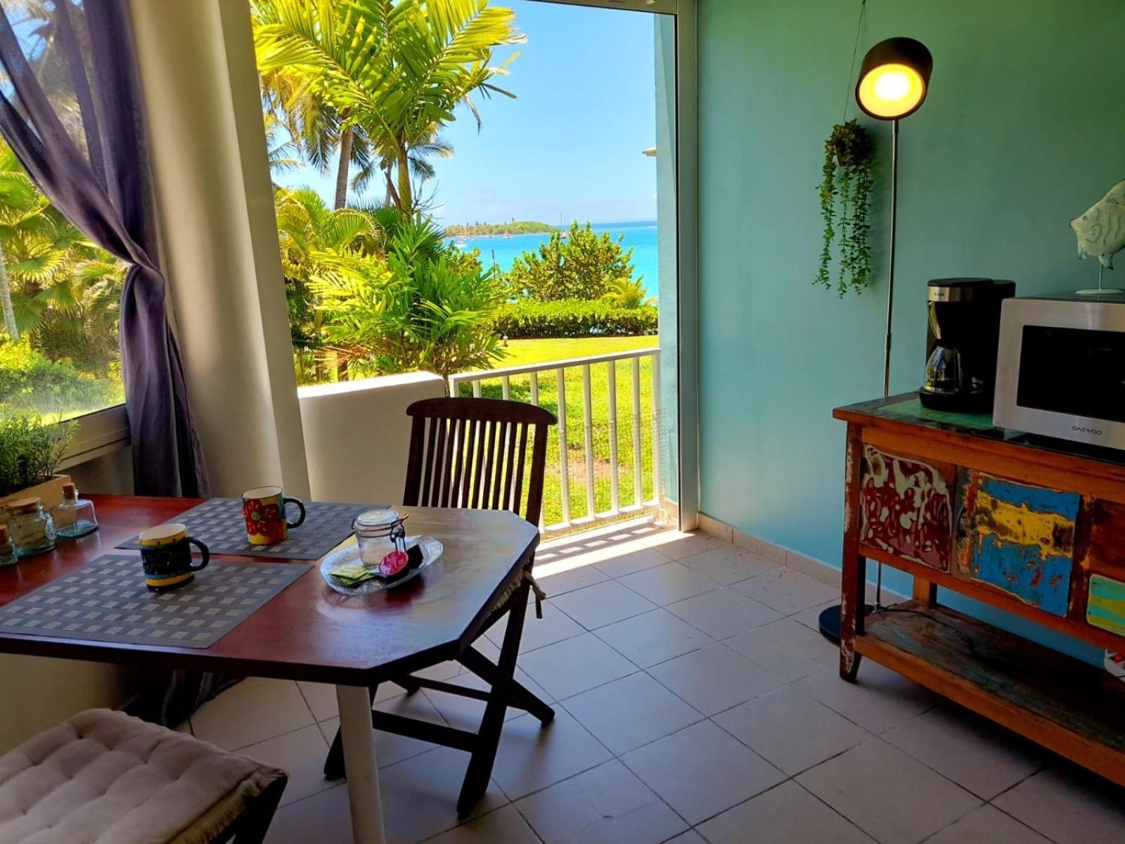 Ilet Bleu Studio Cosy Rdc Vue Mer Et Jardin - Acces Direct Plage Le Gosier  Eksteriør bilde
